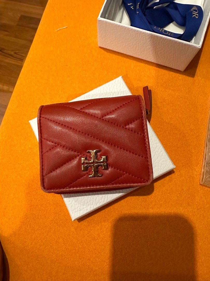 Tory Burch wallet, Luxury, Bags & Wallets on Carousell