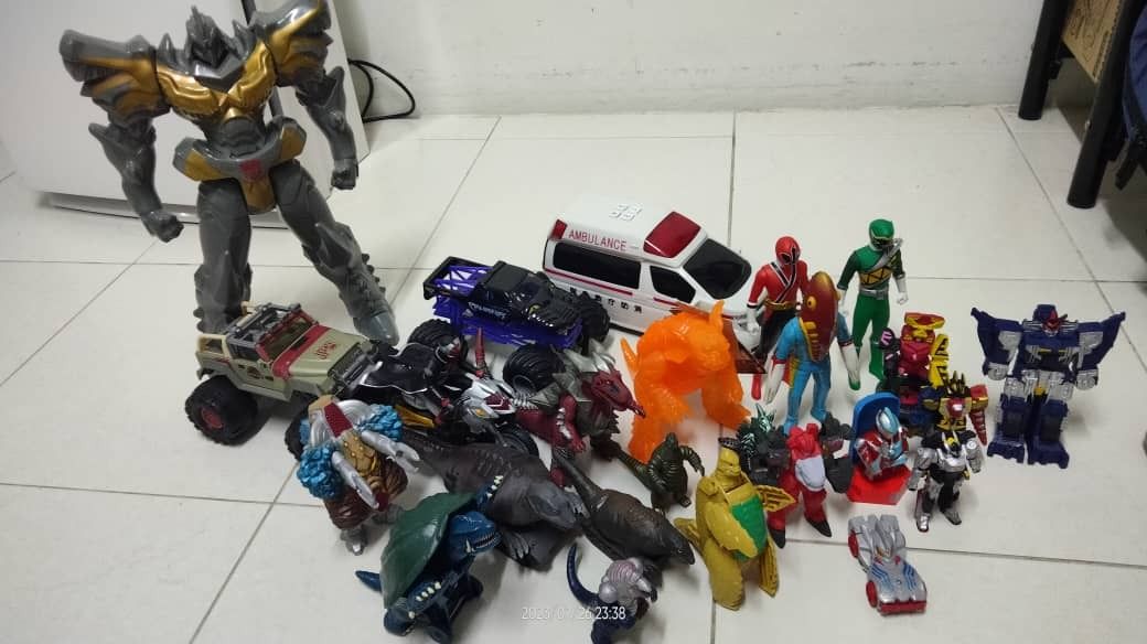Toys Action Figure Hotwheels Kaiju Kamen Rider Power Rangers Super ...
