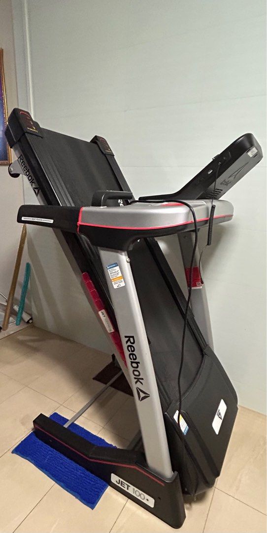 Reebok jet 100 treadmill price hot sale