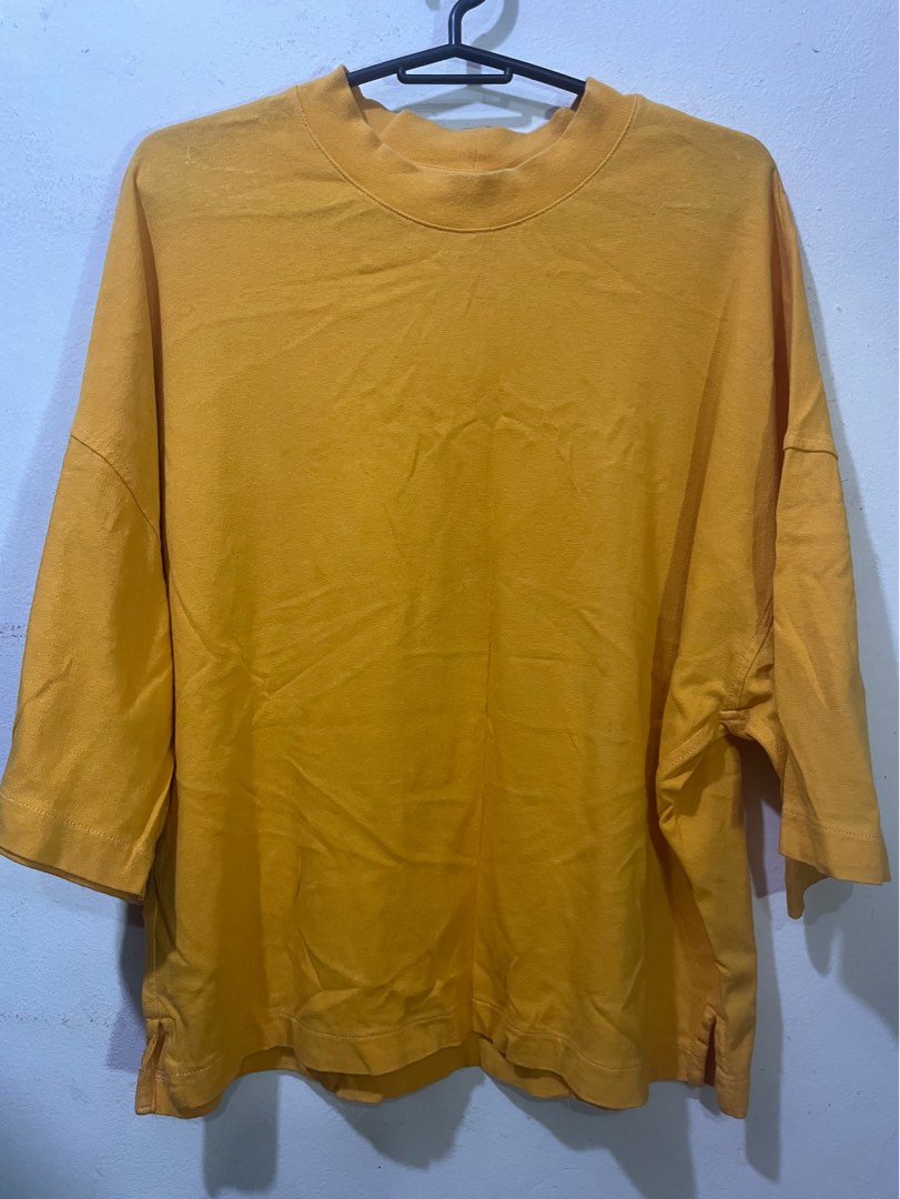 Uniqlo U AIRism Cotton Short Sleeve Oversized T-Shirt (Mustard