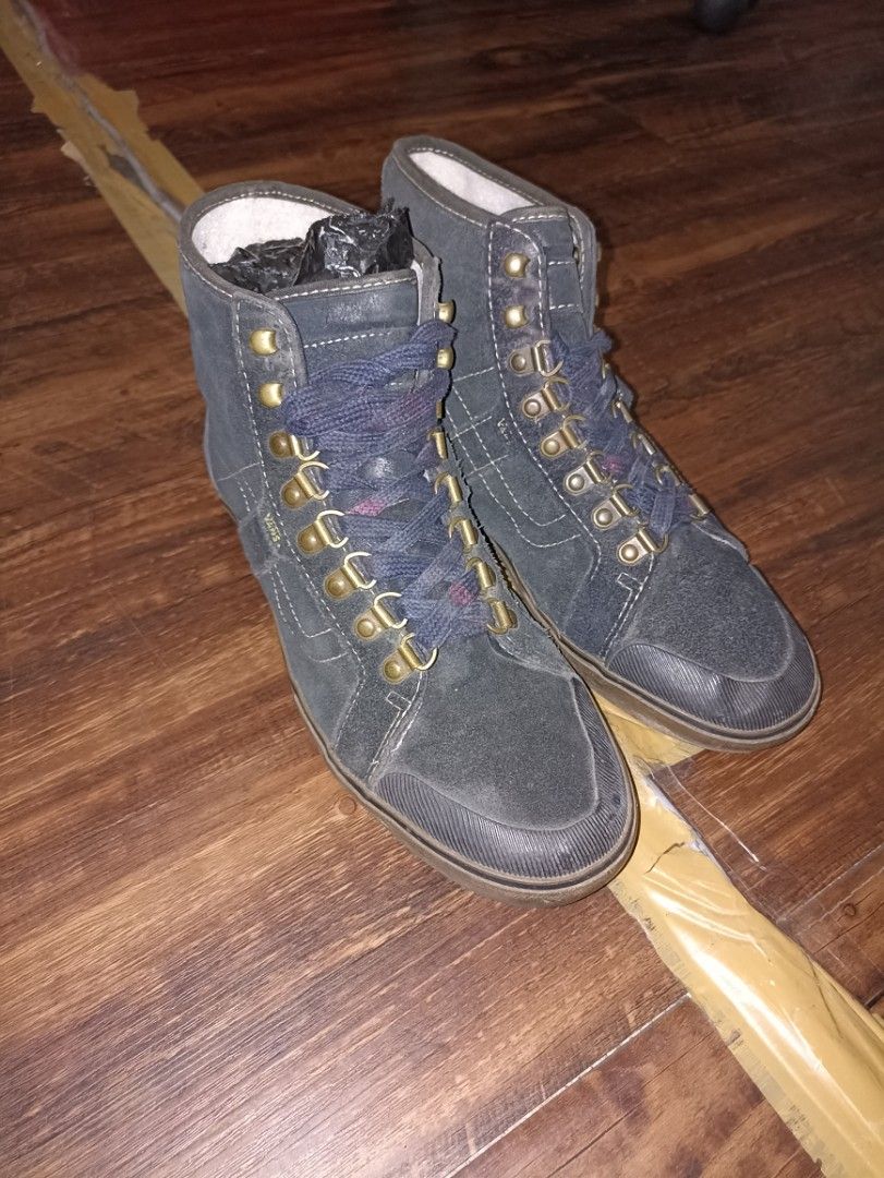 Vans wellesley hot sale hiker boots