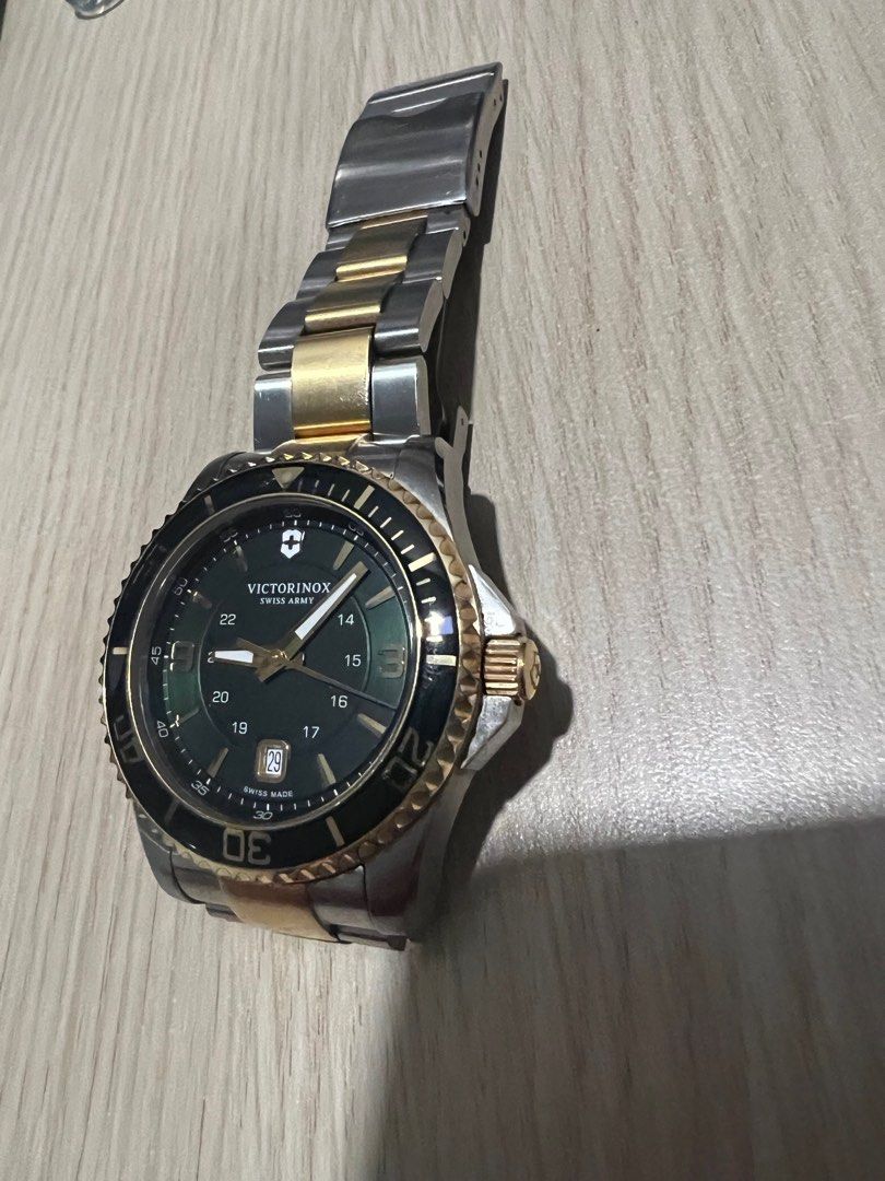 Victorinox Swiss Army Watch Luxury Watches on Carousell