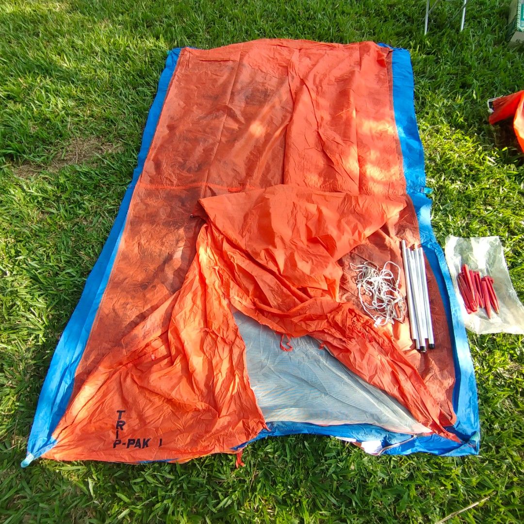 Vintage rare kmart A tent camping 1970s, Sports Equipment, Hiking