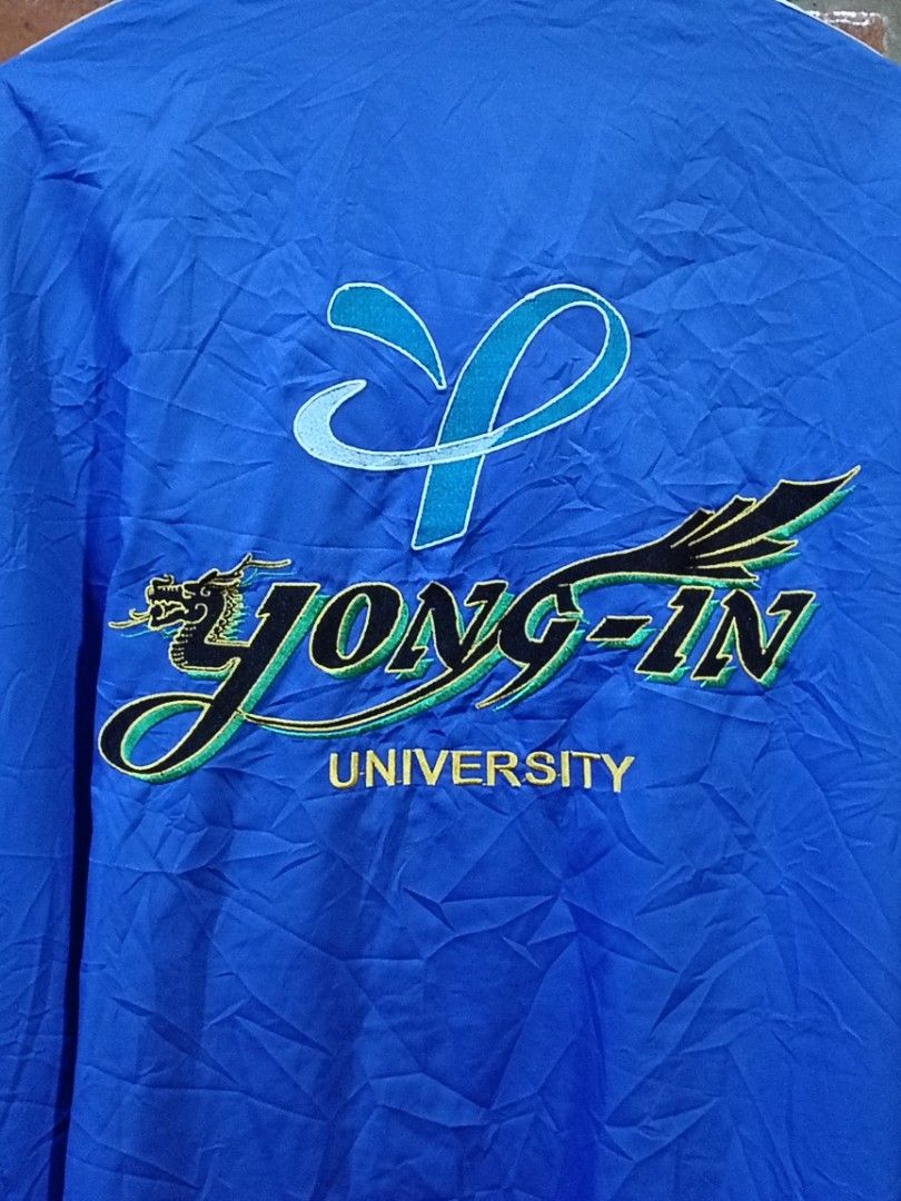 Fuerza jacket clearance