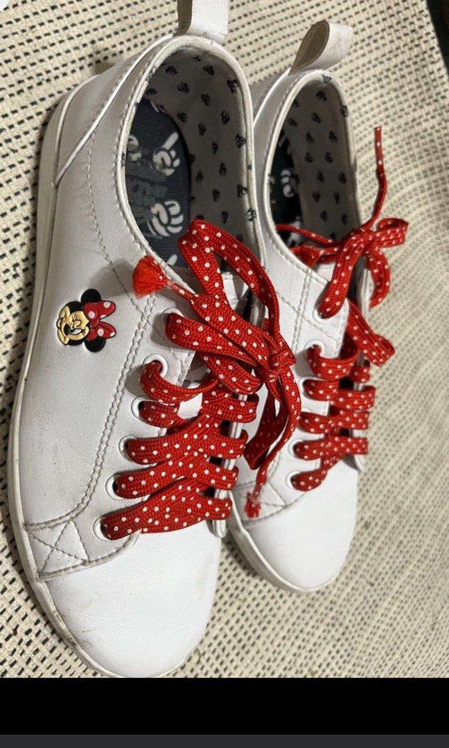 Minnie mouse clearance world balance
