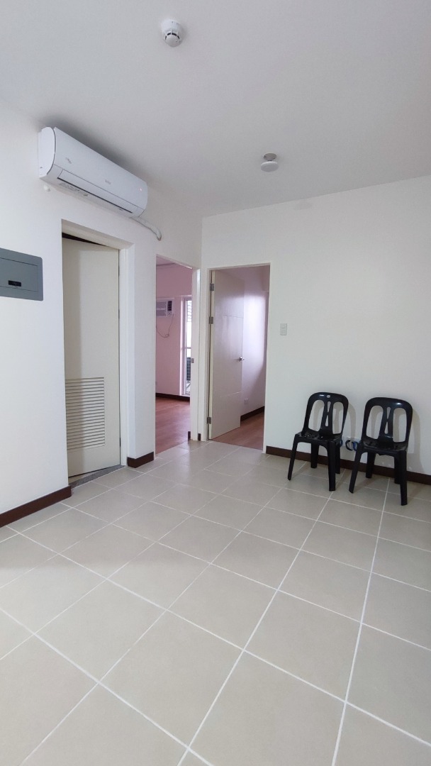 2BR in Infina Towers Aurora Blvd Project 4 Quezon City, Property