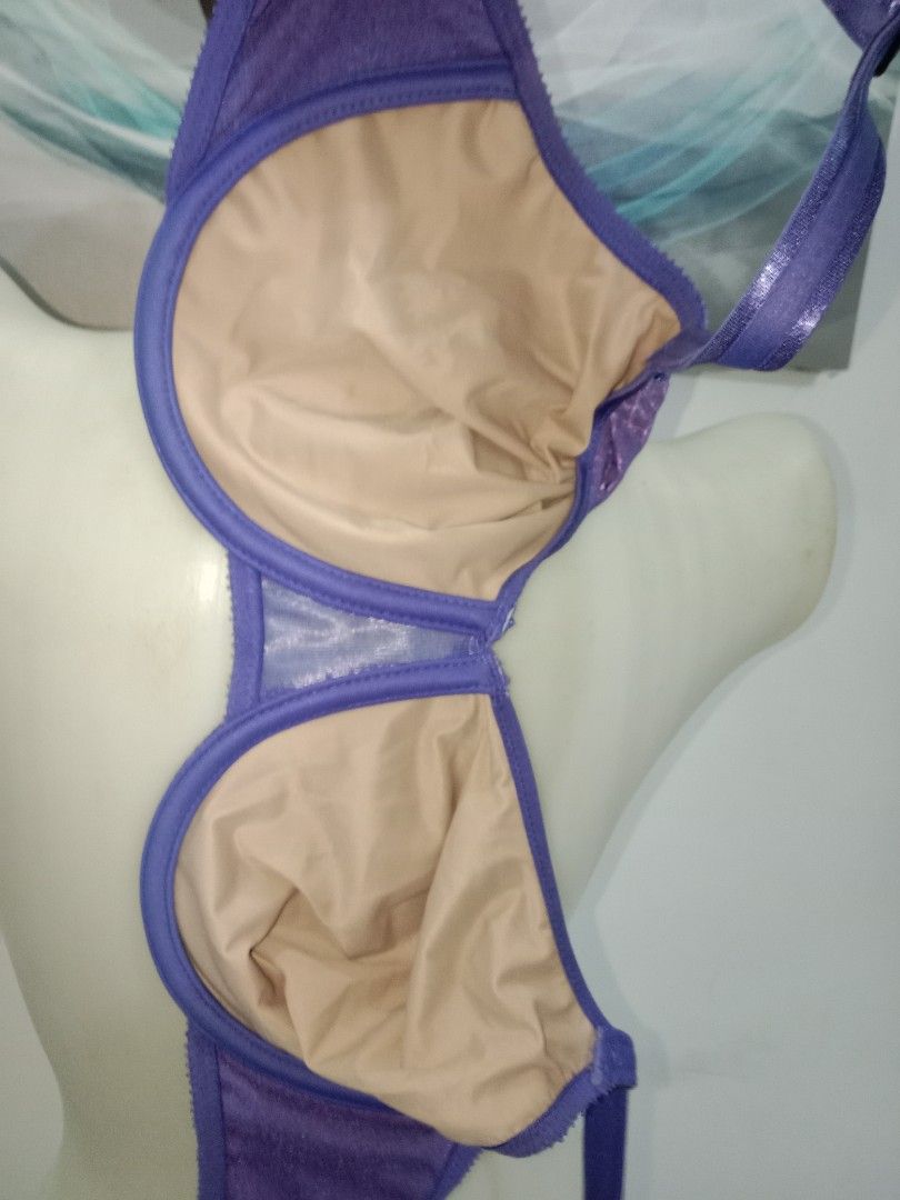 34dd CHANTELLE BRA NOT PADDED