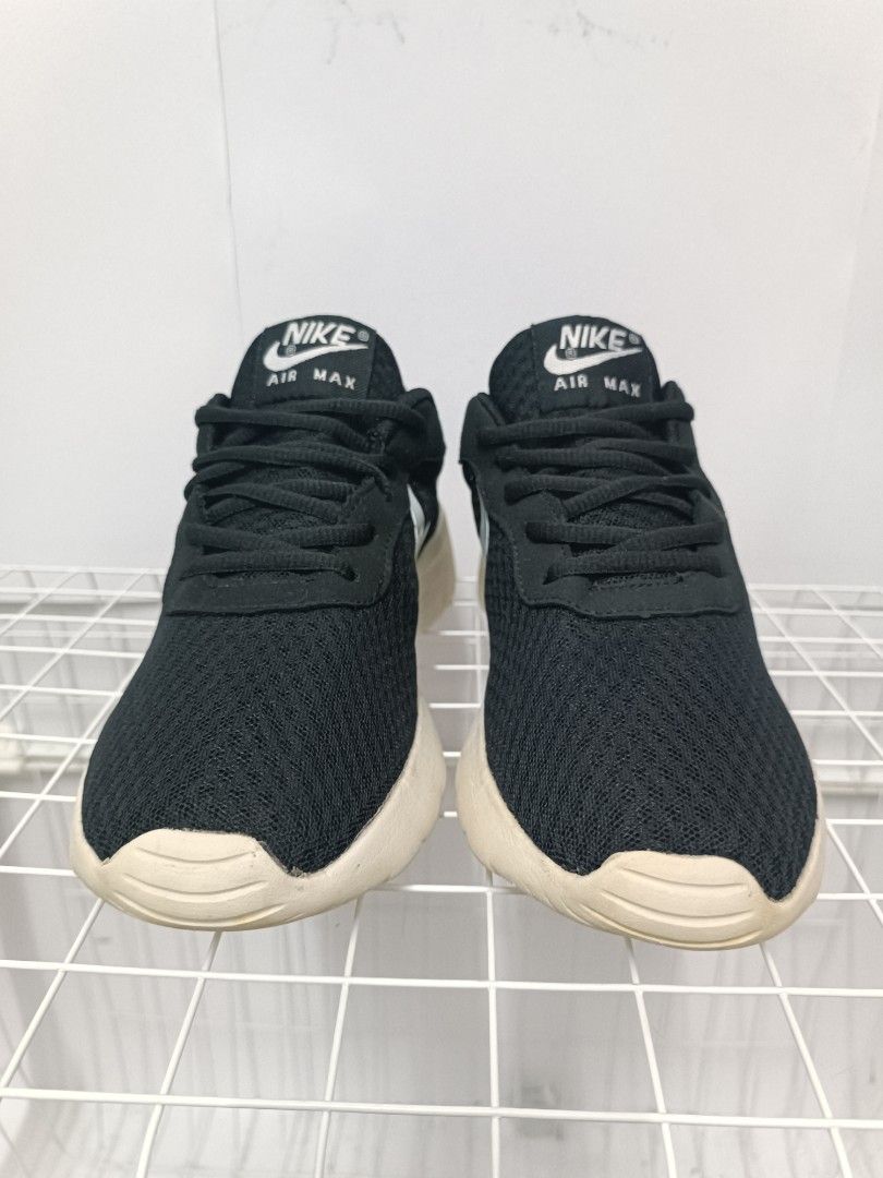 Nike women's 7.5 in cm on sale