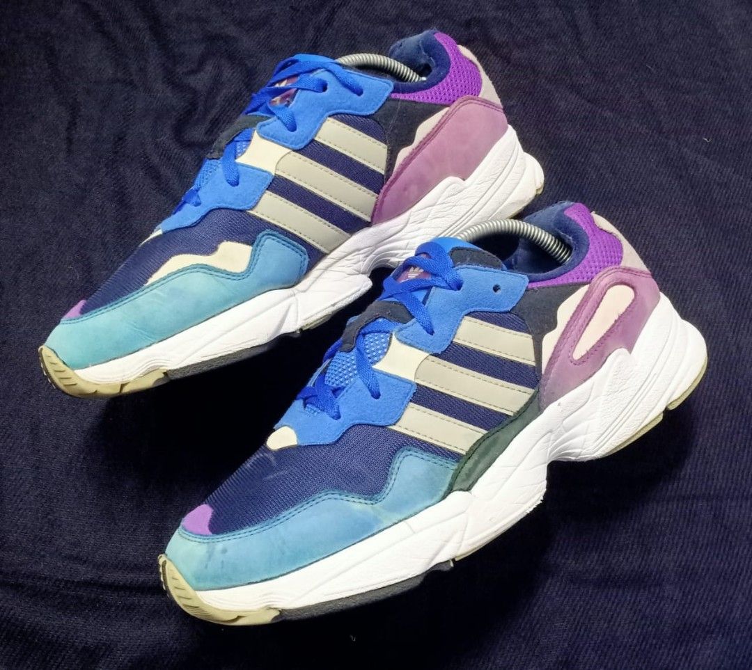 adidas yung size 9.5
