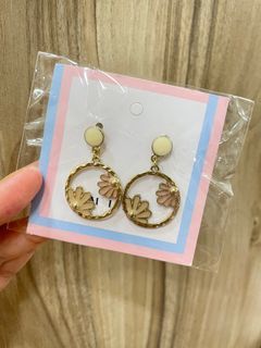 （贈品）全新 造型耳環 韓國耳飾