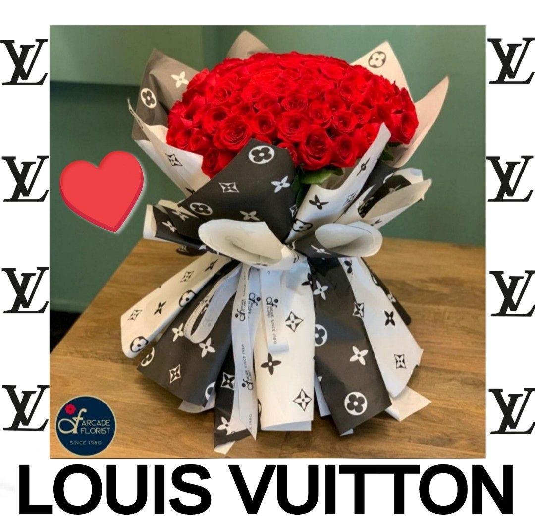 💖33 Stalks Fresh-Cut Roses🌹with a LV design paper wrapper (Fresh  Flower Bouquet)