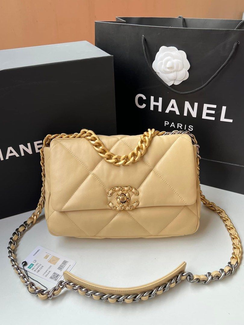 Chanel 19 Large Flap Bag in Cream Lambskin with Tricolore Hardware - SOLD