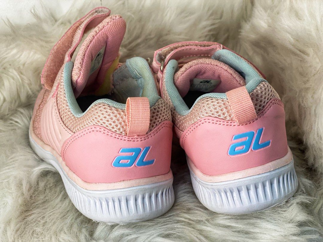 Al ikhsan skechers sale
