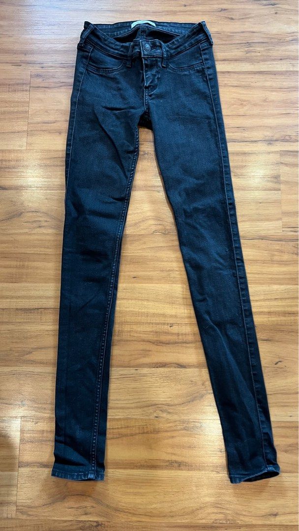 Hollister american eagle outlet