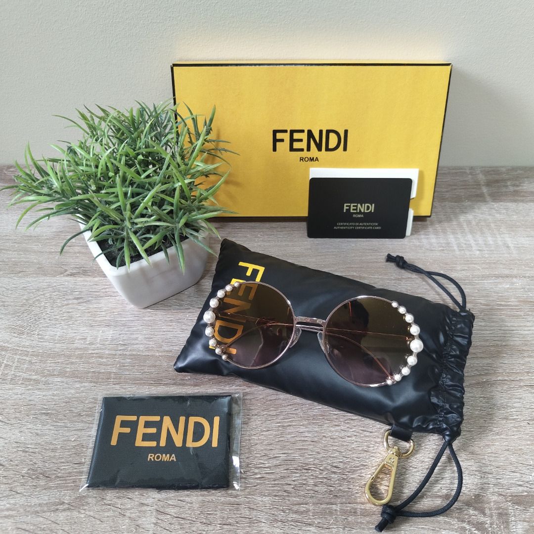 Fendi ribbons and pearls sunglasses store