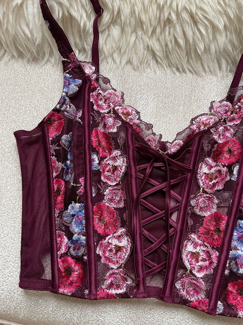 Authentic Victoria's Secret Unlined Floral Embroidery Corset Top( RM78 plus  postage ) , Women's Fashion, Tops, Other Tops on Carousell