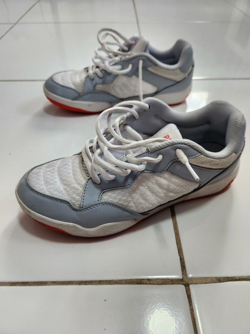 Badminton shoes on Carousell