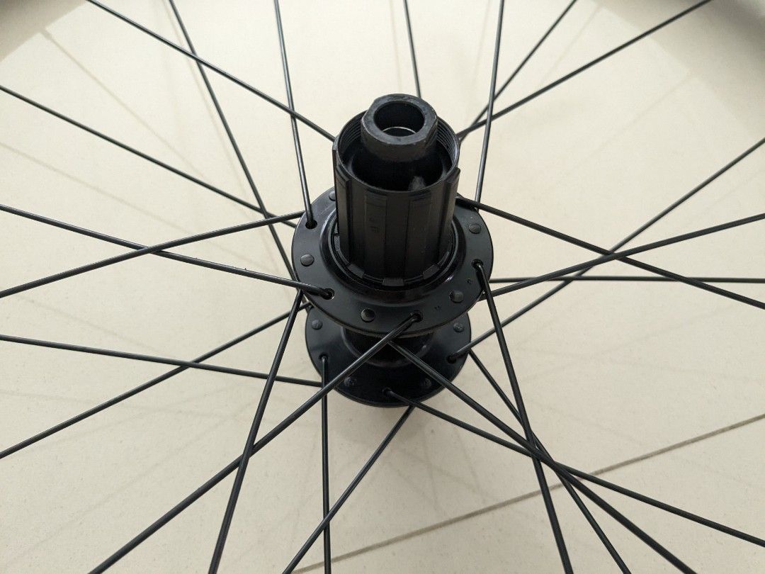 bontrager paradigm disc tubeless ready