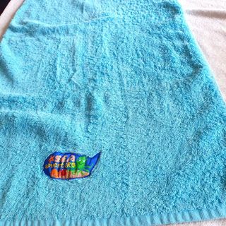 (Category: ) located in . Submitted by lyn168 (Listing ID 1248308145, Image 1). Description: .