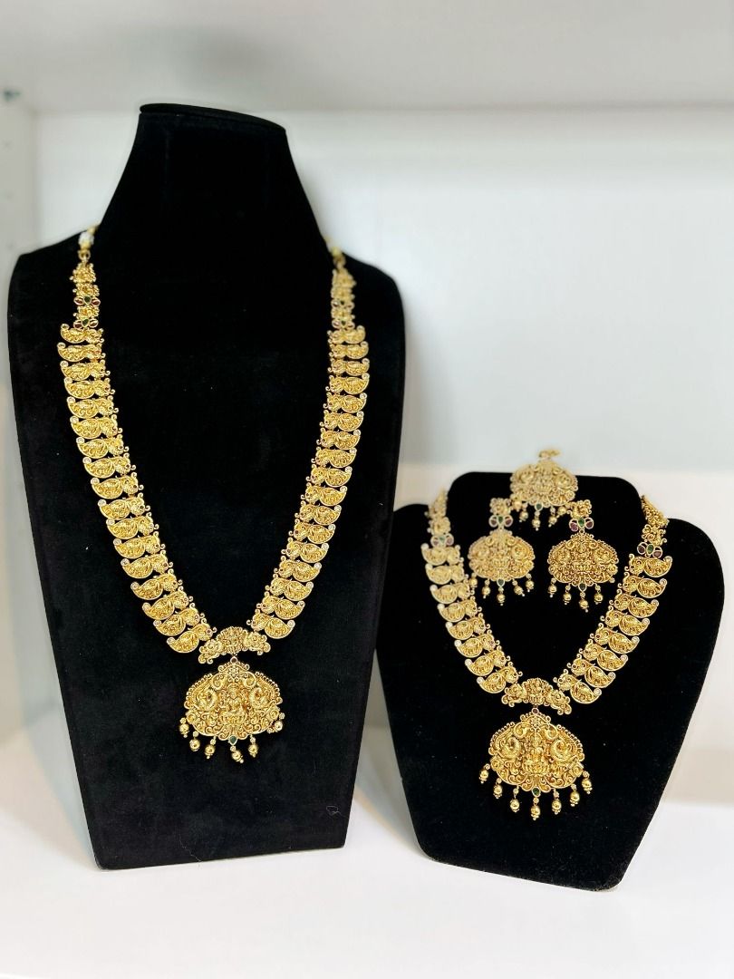 Gold costume jewelry outlet