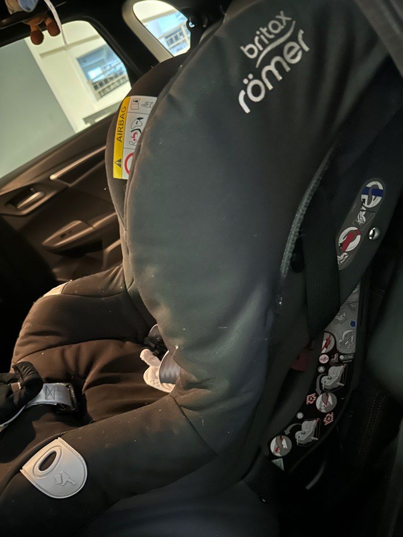 Britax romer car seat, Babies & Kids, Going Out, Car Seats on Carousell