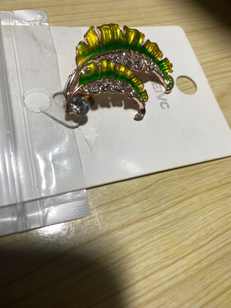 Nice brooches clearance