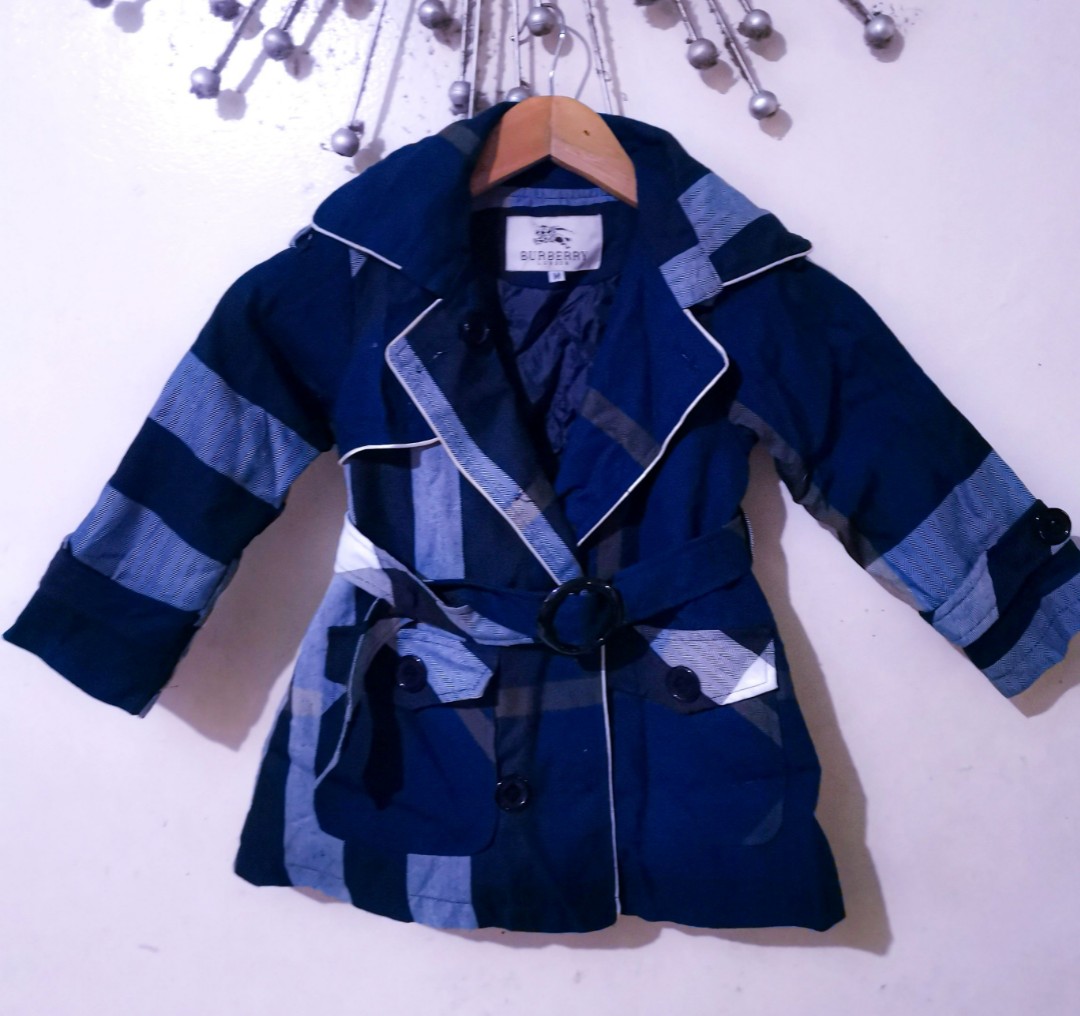Burberry coat on Carousell