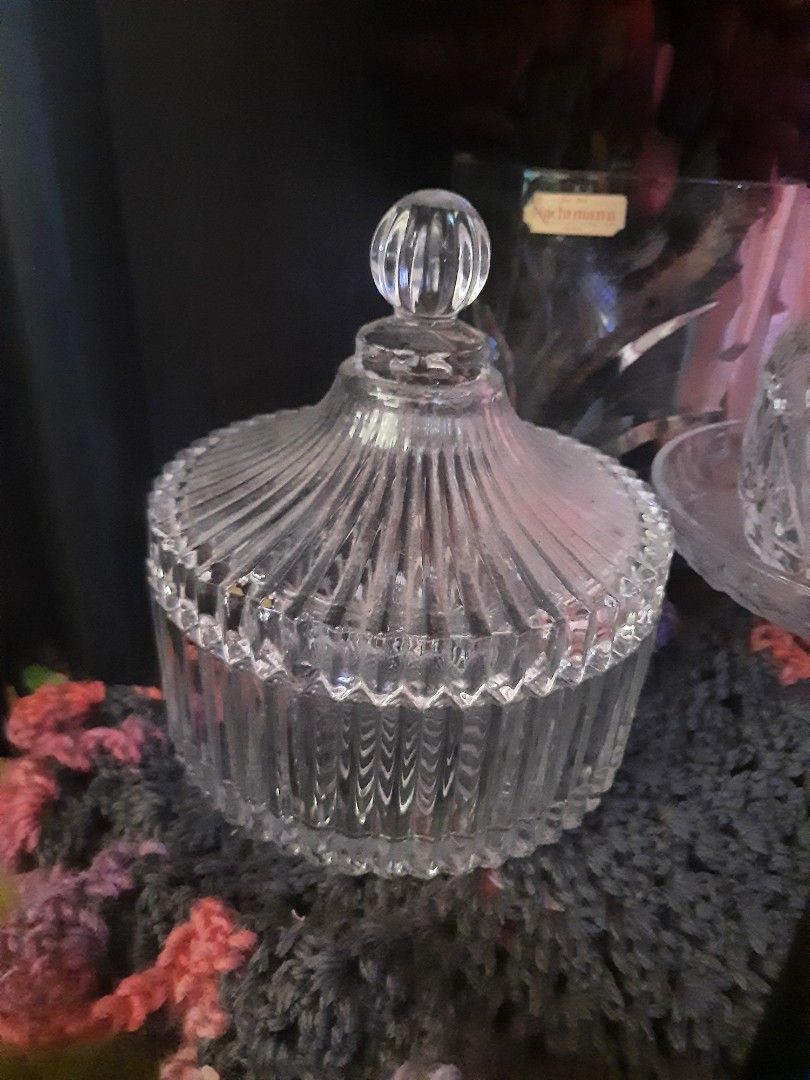Candy Jar glass 7x6" (Category: Food Organization & Storage) located in Manila. Submitted by luckycharm_215 (Listing ID 1248355011, Image 1). Description: .
