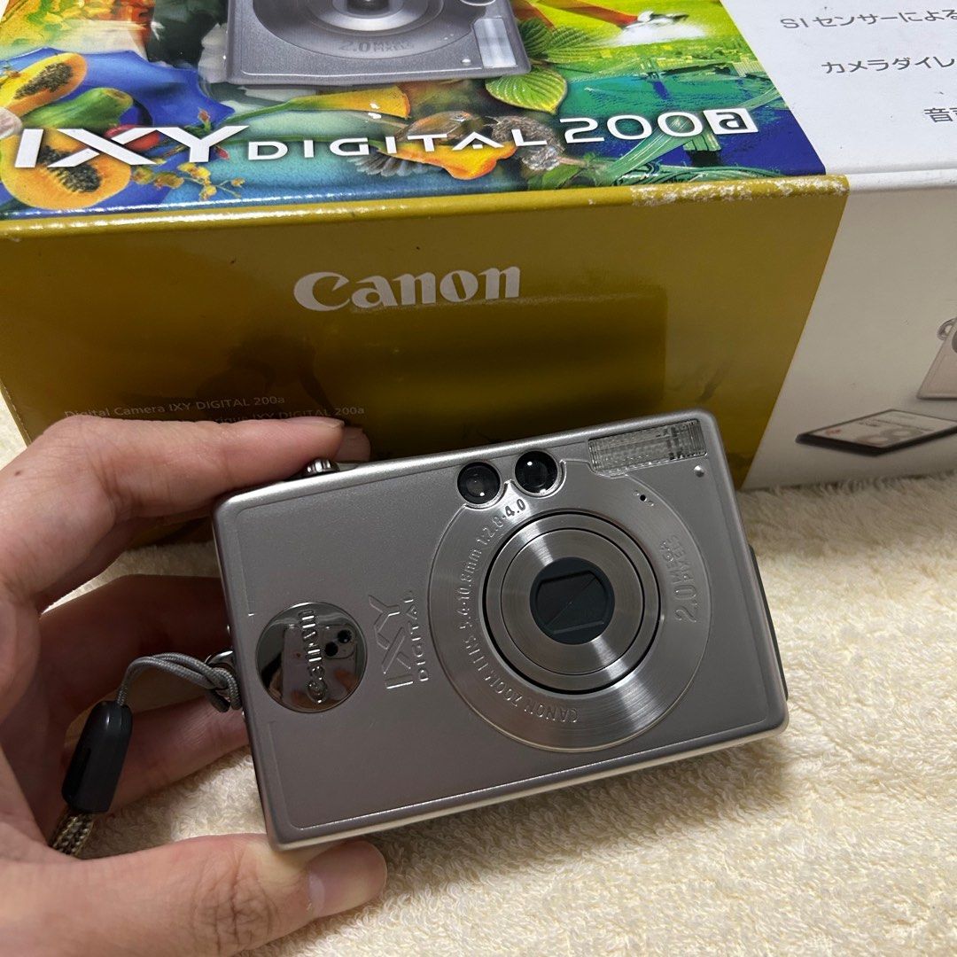 Canon IXY DIGITAL 200a - デジタルカメラ