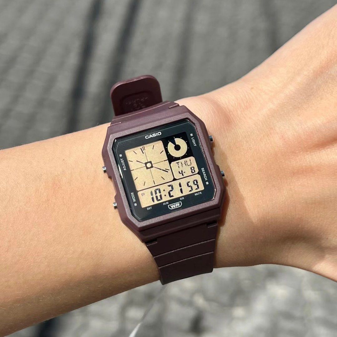 Casio analogue top