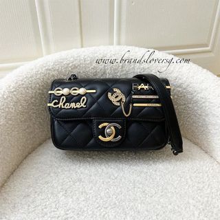 Chanel 21S Mini Pouch Limited Edition Lambskin Black LGHW