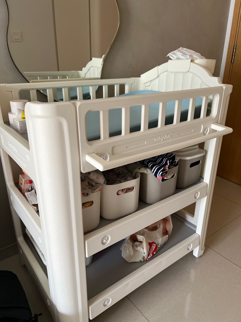 Diaper changing station, Babies & Kids, Baby Nursery & Kids Furniture