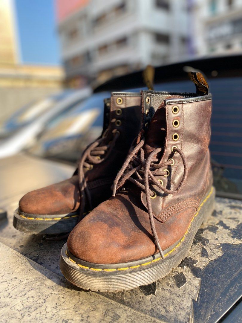 Dr martens high best sale cut