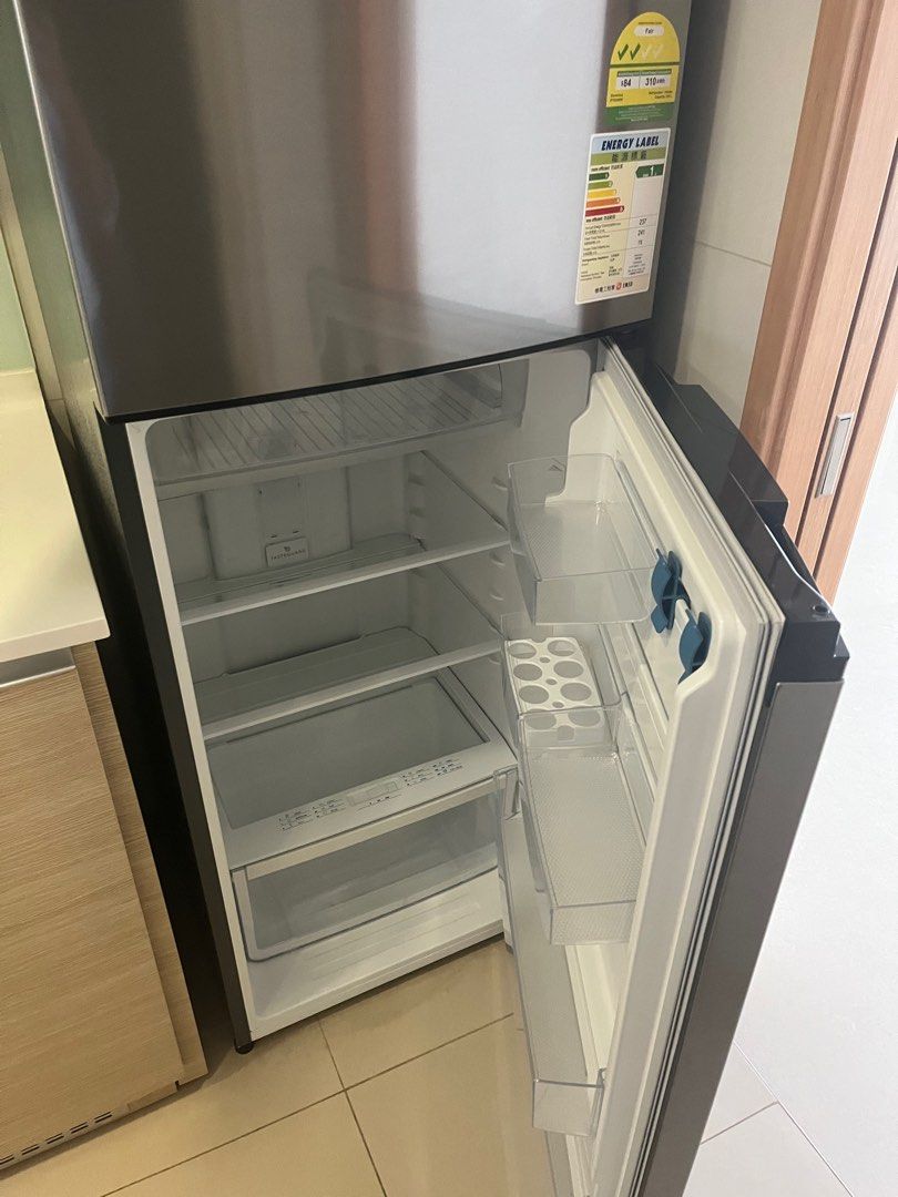 Electrolux fridge 3yrs old, TV & Home Appliances, Kitchen Appliances ...
