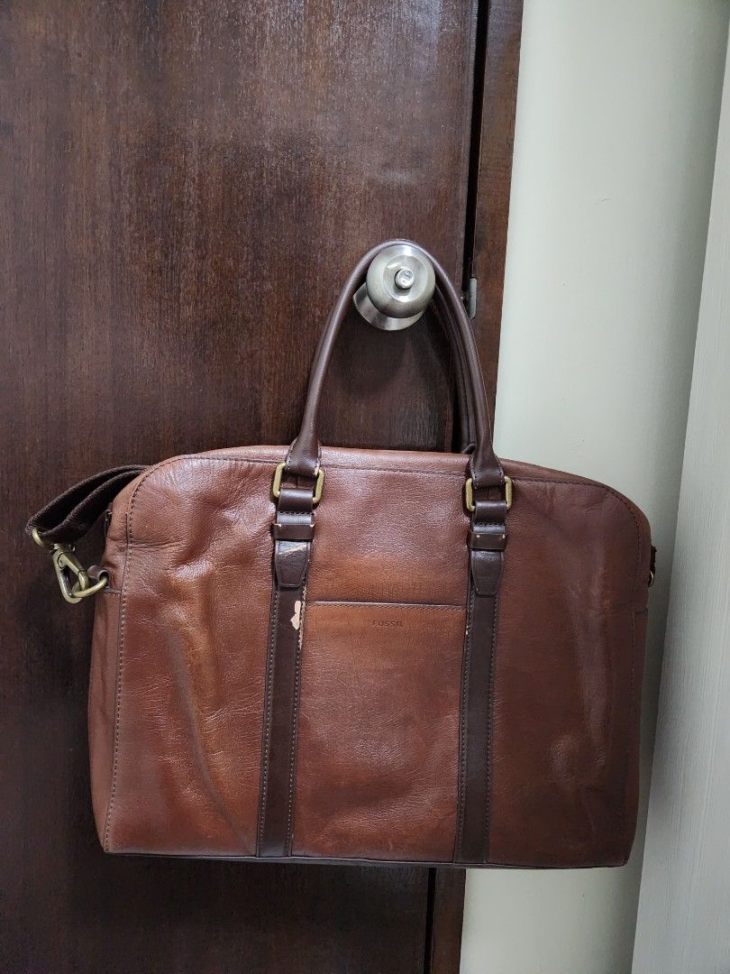 Fossil Briefcase, Men's Fashion, Bags, Briefcases on Carousell