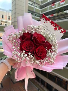 Free delivery , Valentine's Day flowers,Roses,birthday bouquet, anniversary bouquet,proposal bouquet, greeting bouquet,sunflowers bouquet, baby breathe, Graduation bear bouquet , Valentines,ROM flowers, Valentine's flowers  玫瑰、 向日葵 、满天星 、鲜花