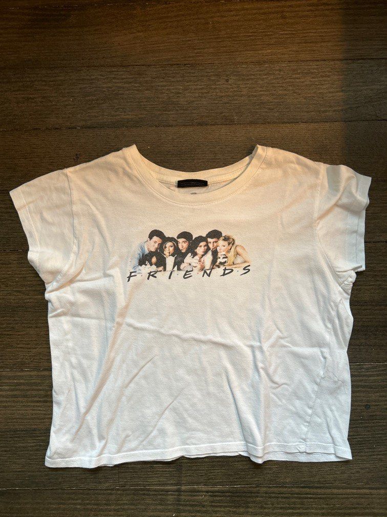 friends white t shirt