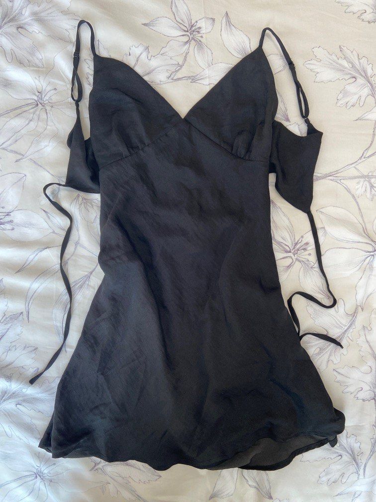 navy blue dress for baby girl Stylish White Backless Dress from Glassons