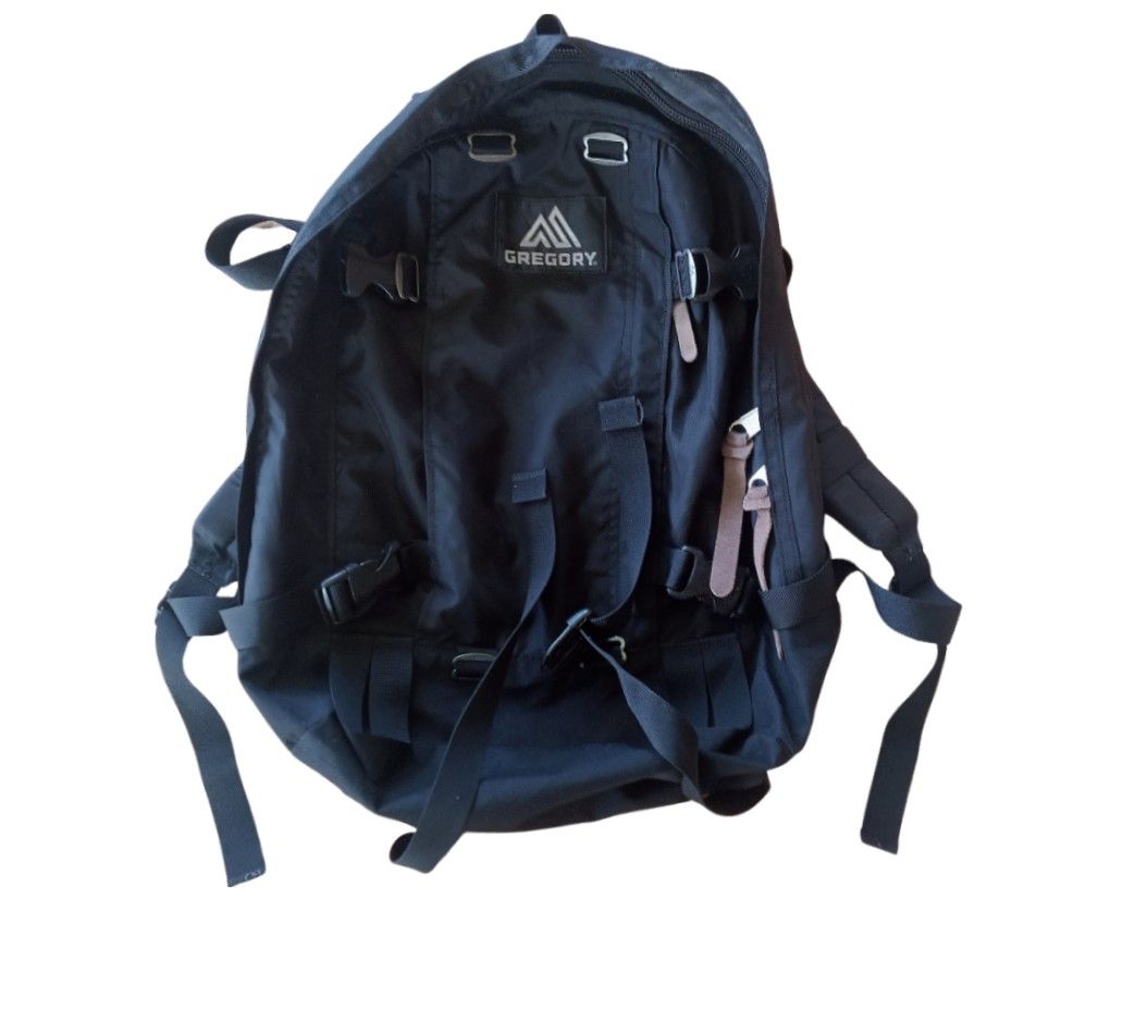 GREGORY Bag Pack, Sports Equipment, Hiking & Camping on Carousell