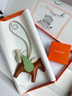 （分類：）位於 。 由 lydiakit 提交（商品編號 1248395637，圖片 1）。簡介： 。