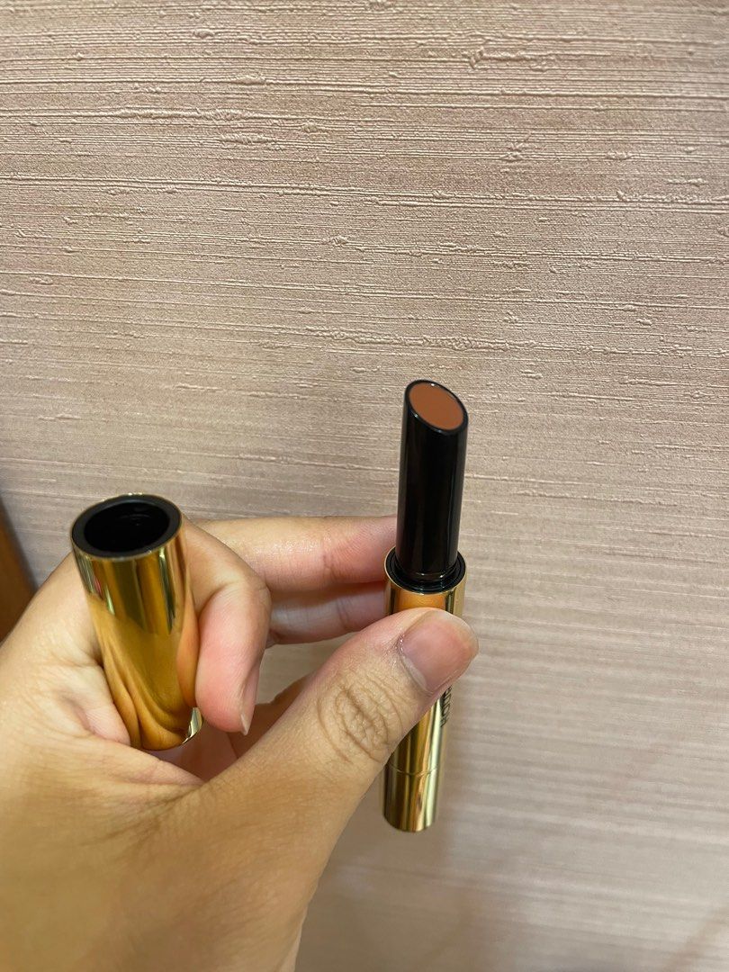 HOURGLASS Phantom Brilliant Glossy Balm in Trace, Beauty & Personal