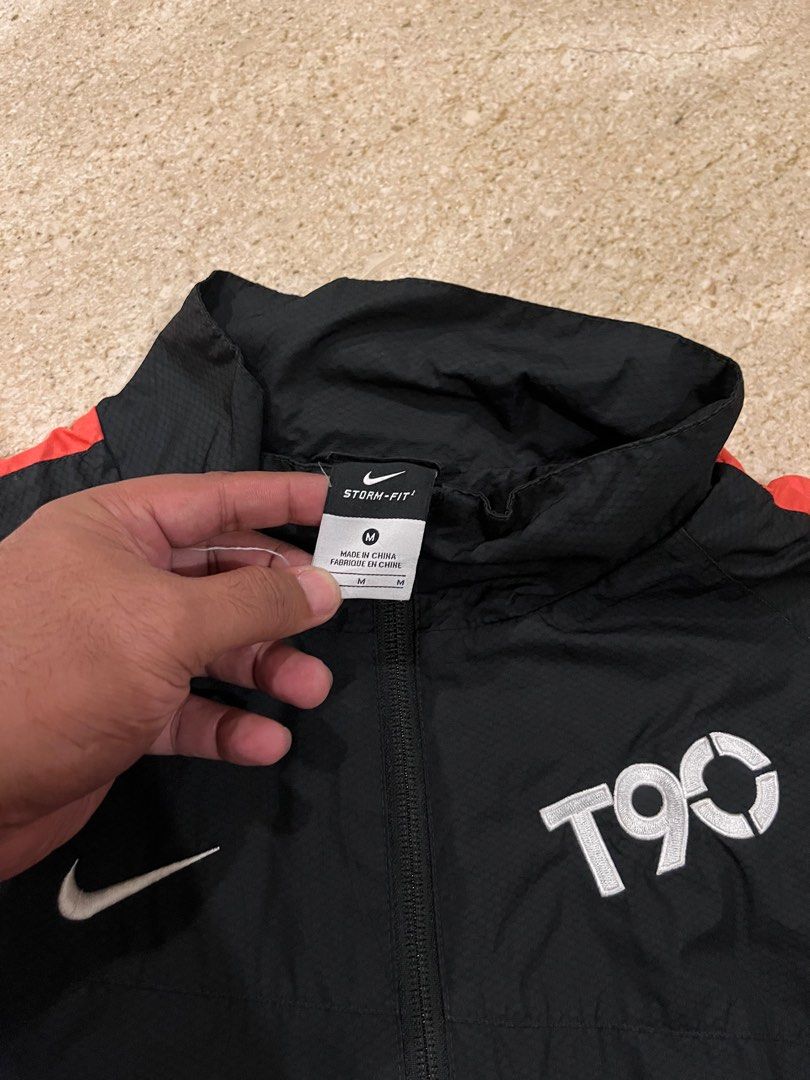 Jaket 2025 nike t90