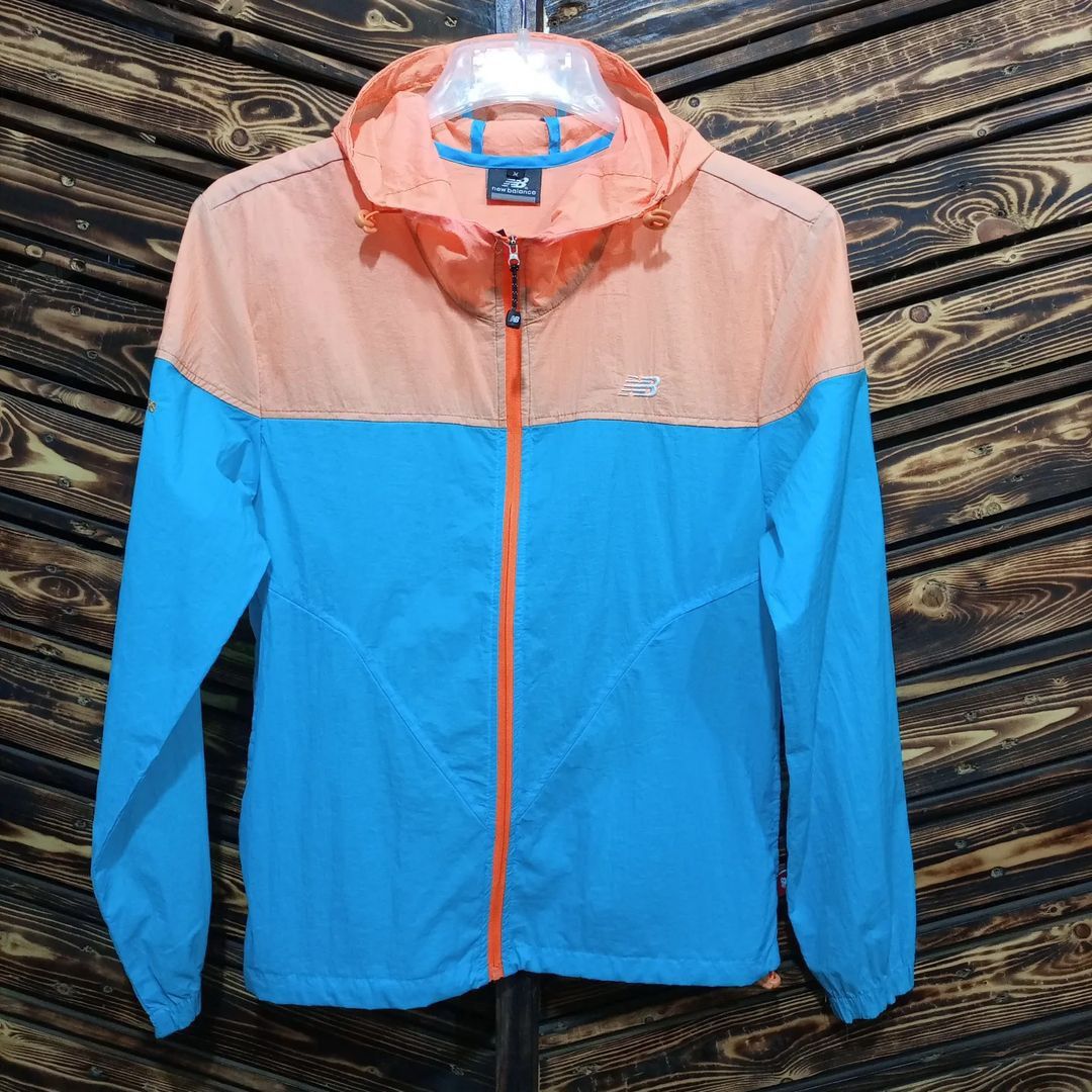 Jaket Running NEW BALANCE Size M P 68cm x L 50cm