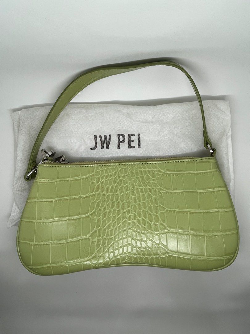Jual JW PEI rantan bag - sage green croc - Jakarta Utara - Crownie_shop