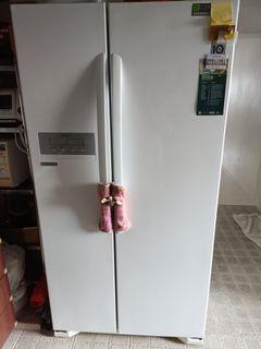 (Category: ) located in . Submitted by haohaoooo_ (Listing ID 1248403944, Image 1). Description: .