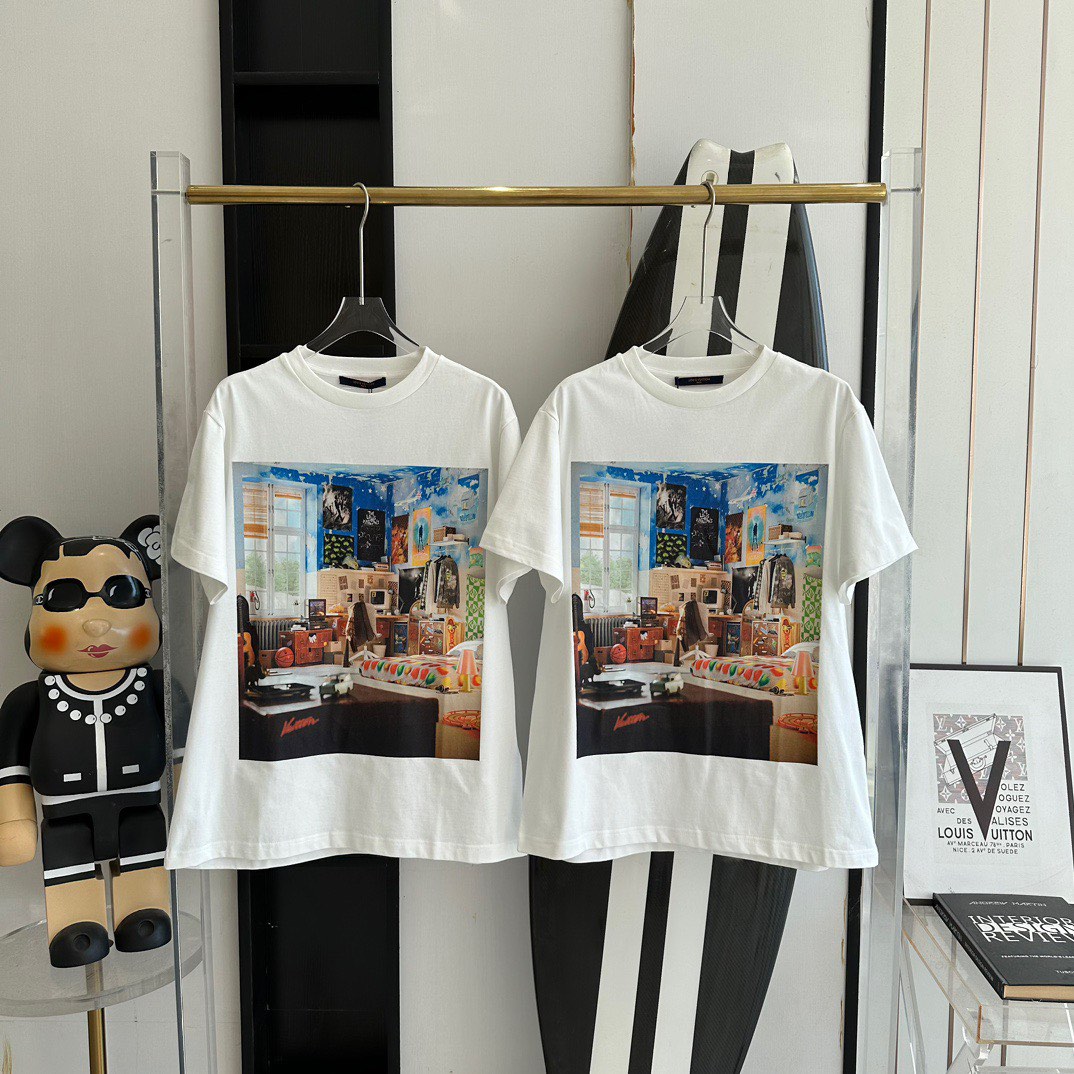 Luxury Printing Men Cotton Louis Vuitton's T-Shirt Wholesale Designer Brand  Clothes Tee - China Designer T-Shirt and Luxury T-Shirts price