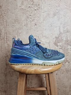 LOUIS VUITTON Knit V.N.R Sneakers Blue