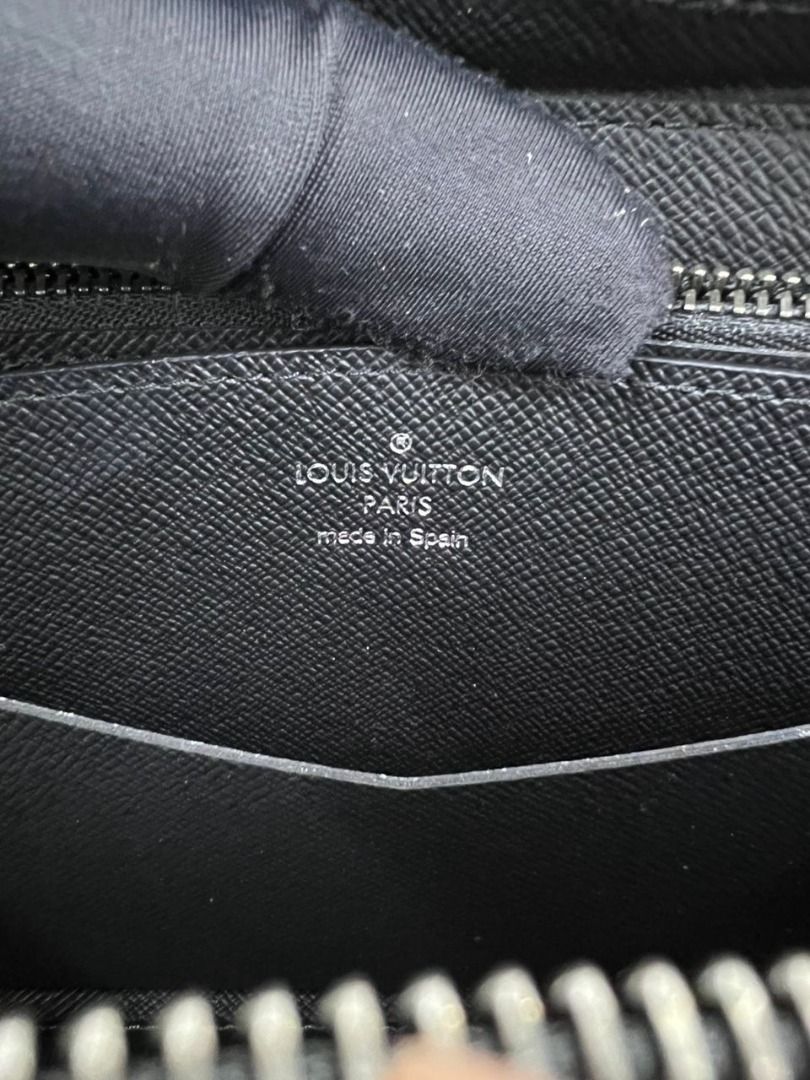 Louis Vuitton 2022 SS Gaston wearable wallet (M81115)