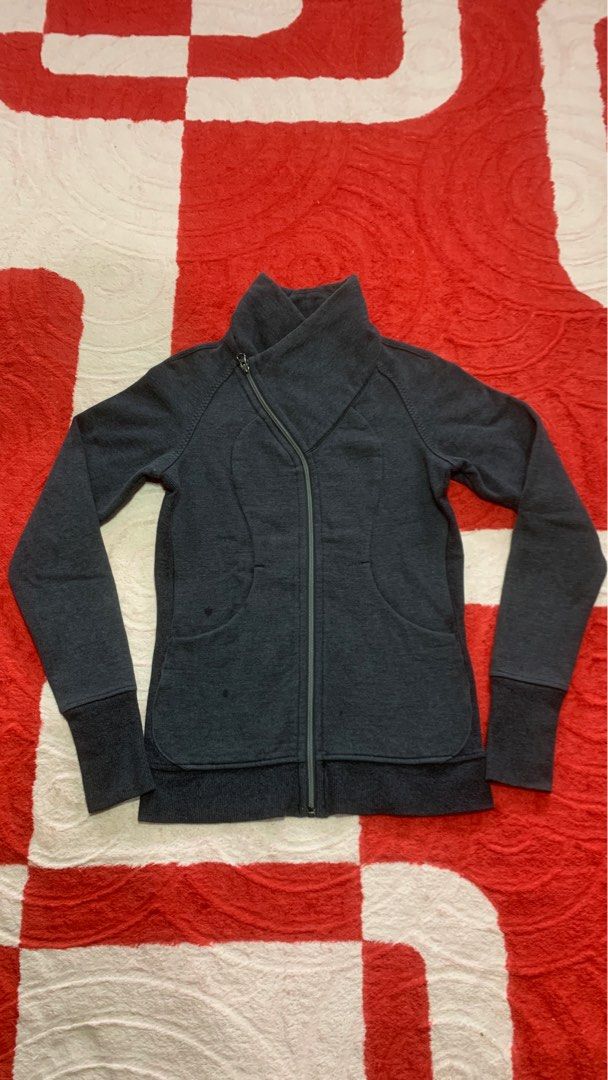 Lululemon cozy cuddle up jacket top