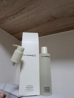 （分類：）位於 。 由 hker.852 提交（商品編號 1248411438，圖片 1）。簡介： 。